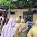 Kepala UPTD Puskesmas Klandasan Ilir, dr. Rusna Azizah Aziz, saat memimpin apel api