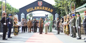 Tongkat Komando Kodam Mulawarman Berganti, Tradisi Militer Warnai Pergantian Pangdam
