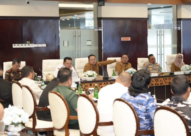 Dua Kali Fender Jembatan Tertabrak, Kaltim Benahi Aturan Lintas Kapal di Sungai Mahakam