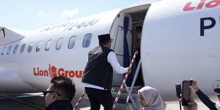 Sayap Baru Pariwisata Kaltim: Penerbangan Berau–Maratua Resmi Mengudara