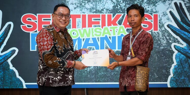 Pemandu Ekowisata Lokal Disiapkan Jadi Wajah Pariwisata Nusantara