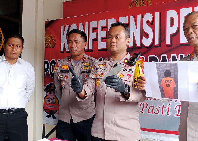 Ditiduh Santet, Motif IRT Tikam Tetangga di Batu Ampar