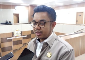 Batu Bara Cemari Perairan Teluk Balikpapan, Nelayan Manggar Mengadu ke DPRD