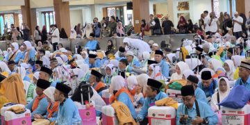 Doa dan Harapan Mengiringi Langkah 360 Jemaah Haji Balikpapan