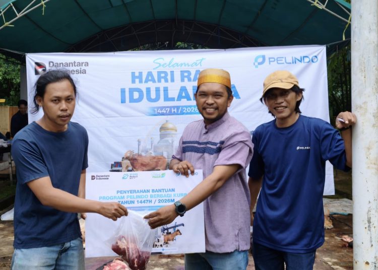 Pelindo Group Balikpapan Sembelih Enam Sapi Kurban, Dibagikan untuk Warga dan Pensiunan