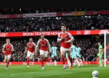Arsenal Akhiri Puasa Gelar, City Gagal Kejar Poin di Pekan Penentuan