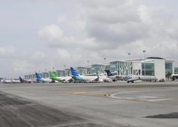 Karhutla Lumpuhkan Ribuan Penerbangan, Hak Penumpang Jangan Diabaikan